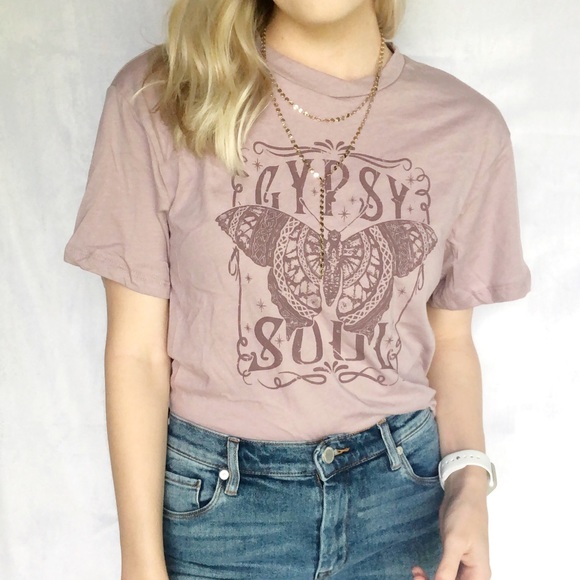 Gypsy Soul NWT Distressed Boho Graphic Tee - Picture 3 of 10